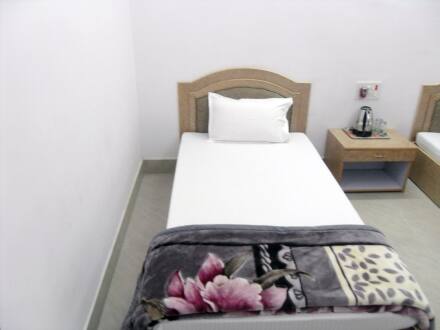 Mumtaz Guest House, Bodhgaya 3